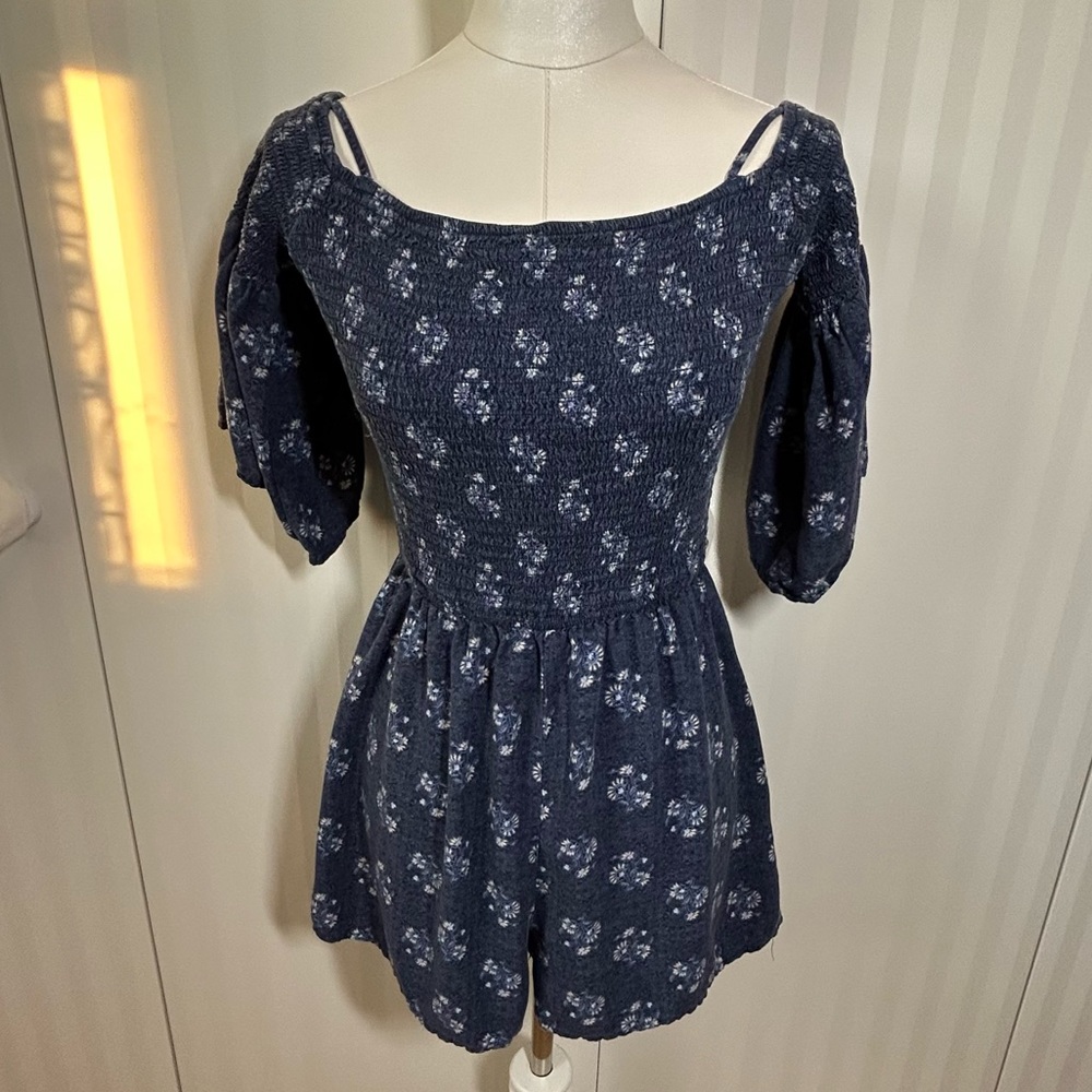 Hollister blue white off shoulder gathered dress skort Size L